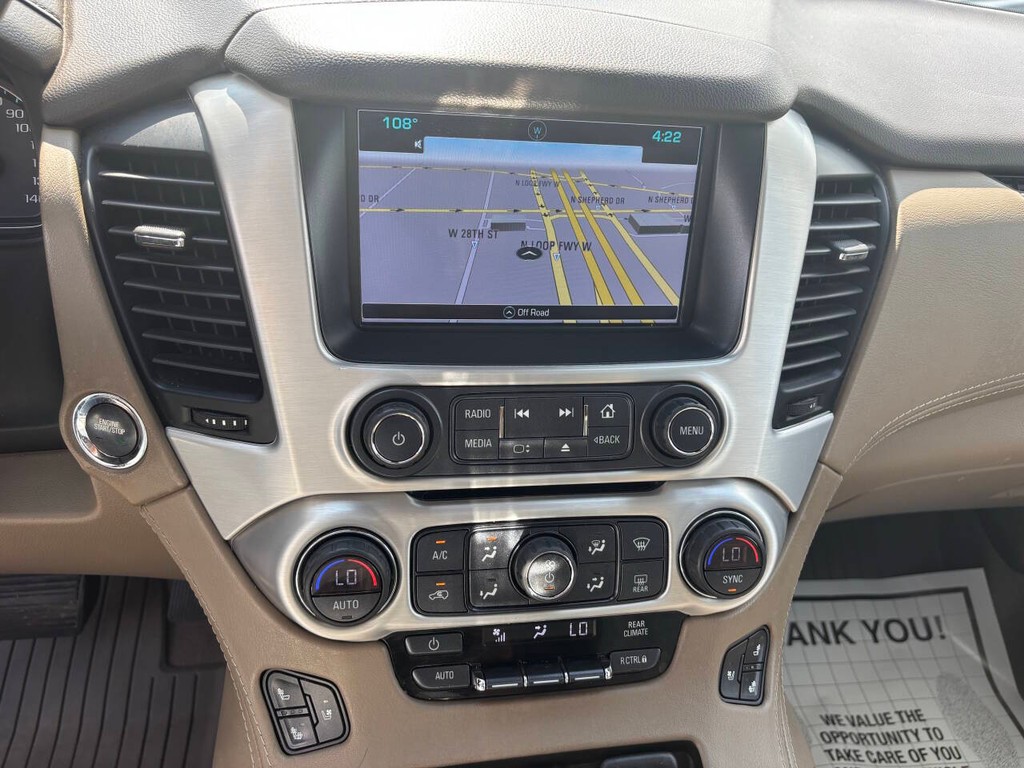 GMC Yukon XL Vehicle Full-screen Gallery Image 23