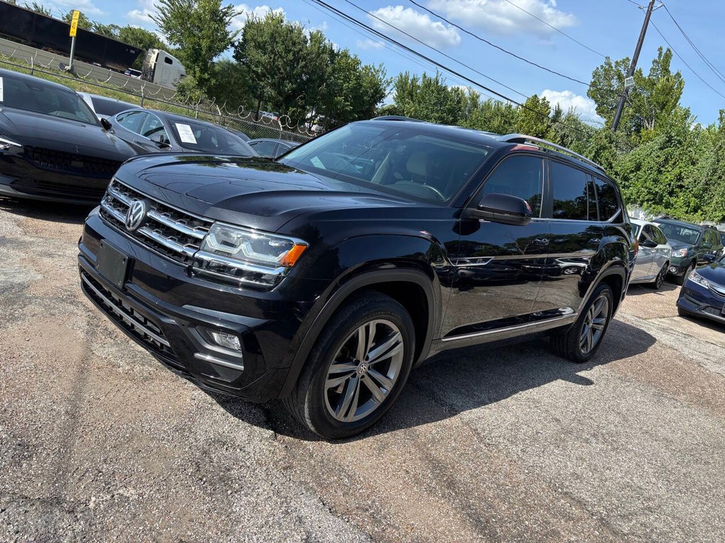 Volkswagen Atlas Vehicle Full-screen Gallery Image 04