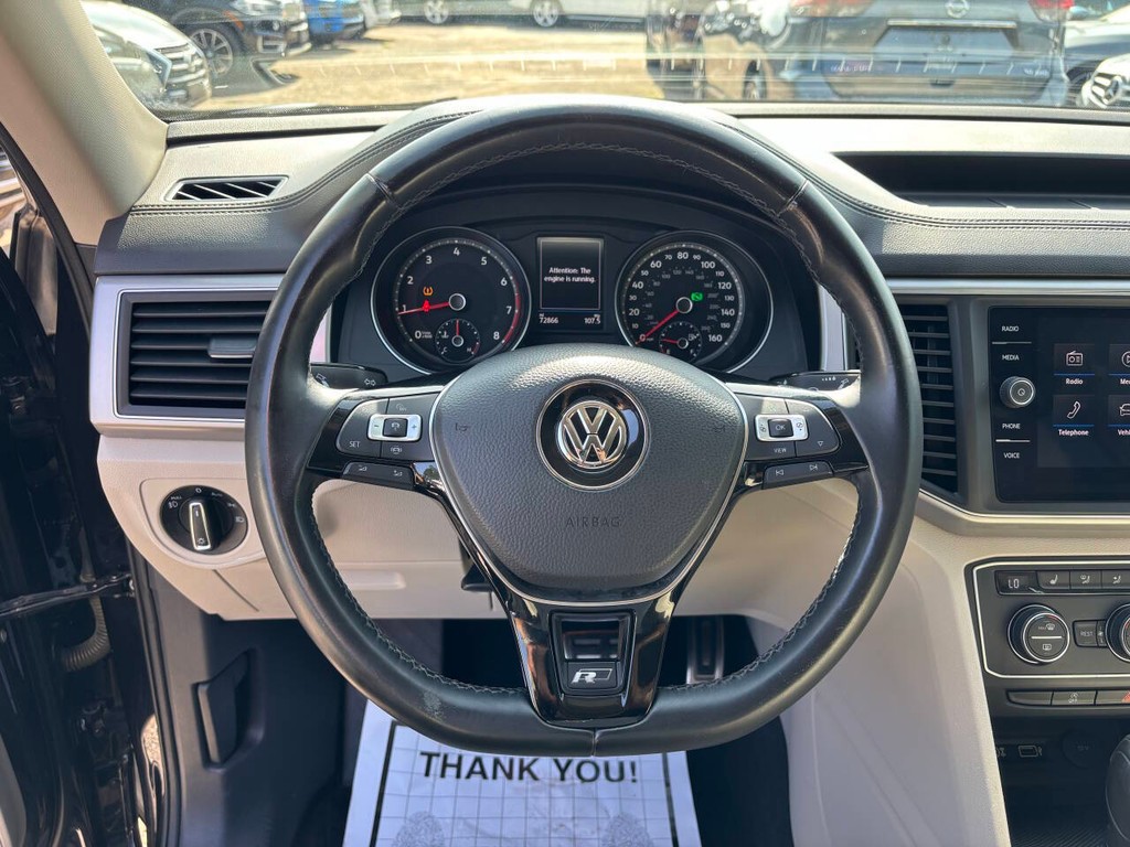 Volkswagen Atlas Vehicle Full-screen Gallery Image 26