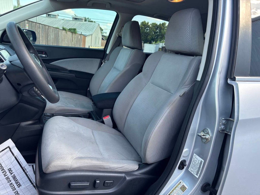Honda CR-V Vehicle Full-screen Gallery Image 09