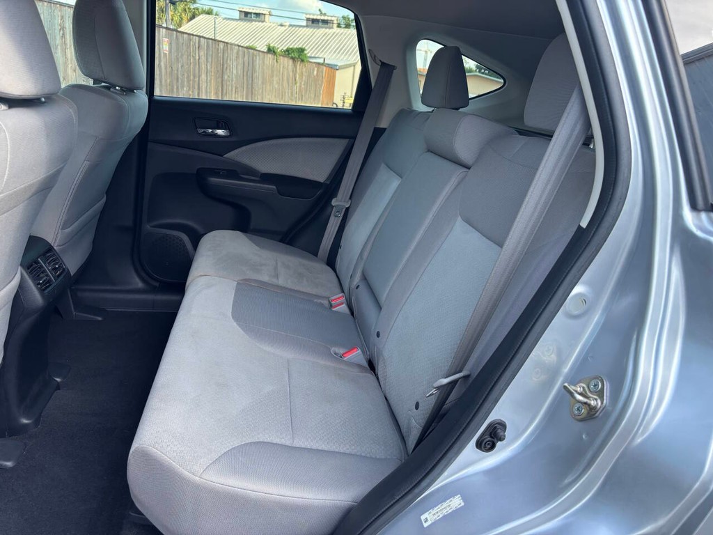 Honda CR-V Vehicle Full-screen Gallery Image 14