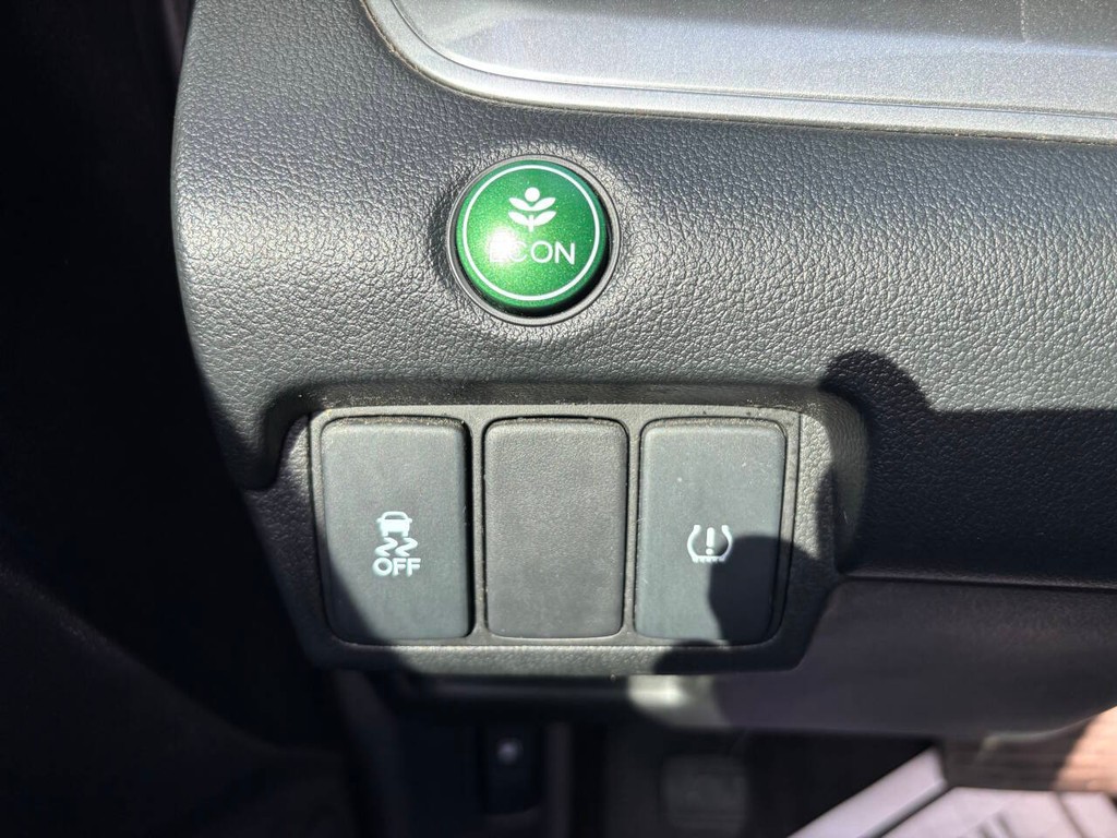 Honda CR-V Vehicle Full-screen Gallery Image 25
