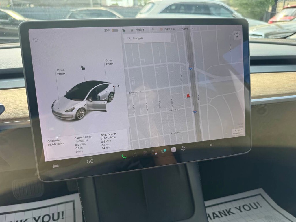 Tesla Model 3 Vehicle Full-screen Gallery Image 20