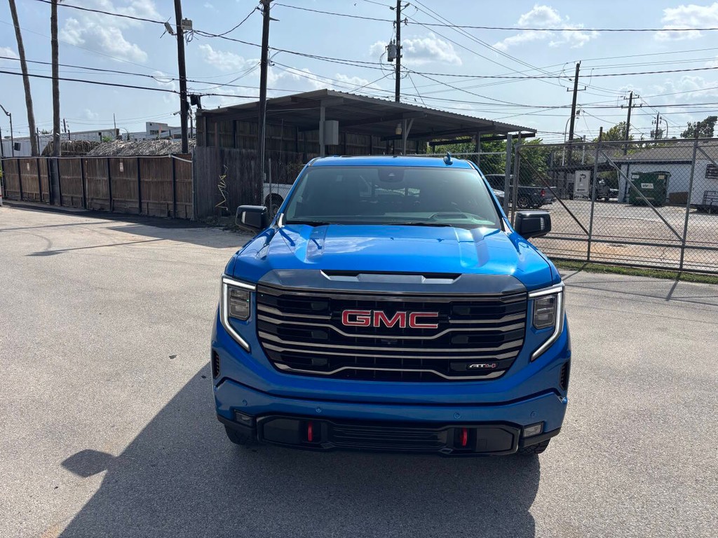 GMC Sierra 1500 Vehicle Full-screen Gallery Image 03