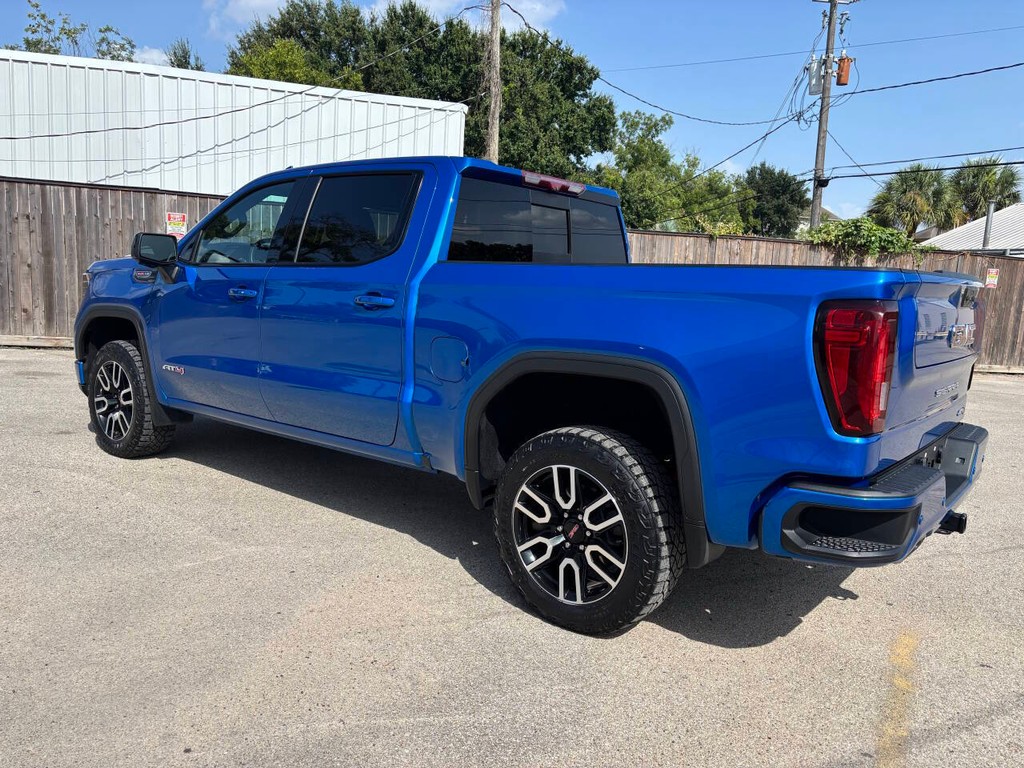 GMC Sierra 1500 Vehicle Full-screen Gallery Image 05
