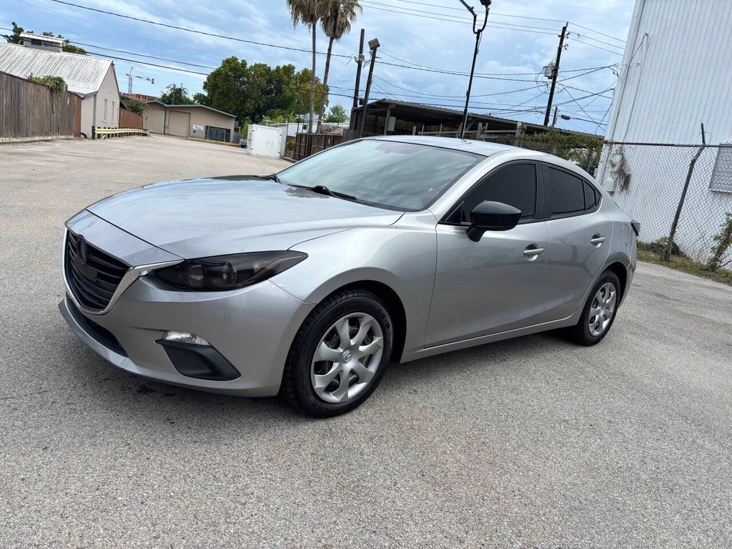 Mazda Mazda3 Sedan Vehicle Full-screen Gallery Image 04