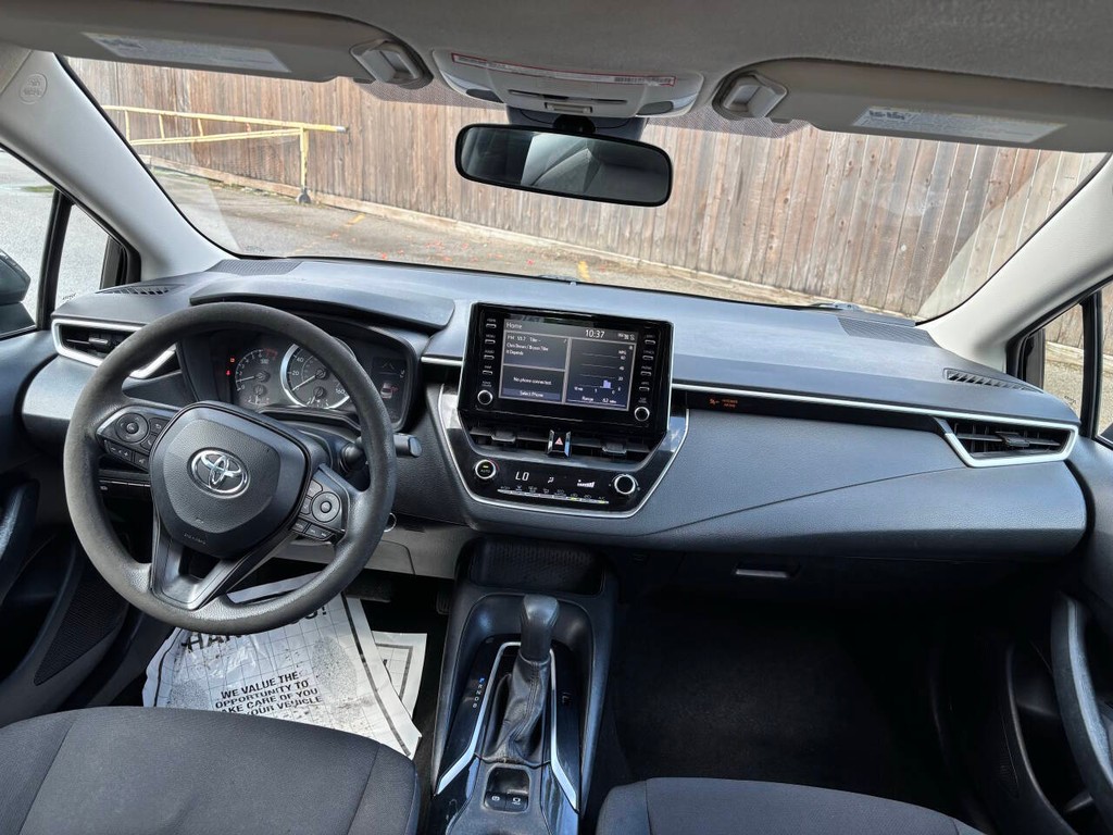 Toyota Corolla Vehicle Full-screen Gallery Image 19