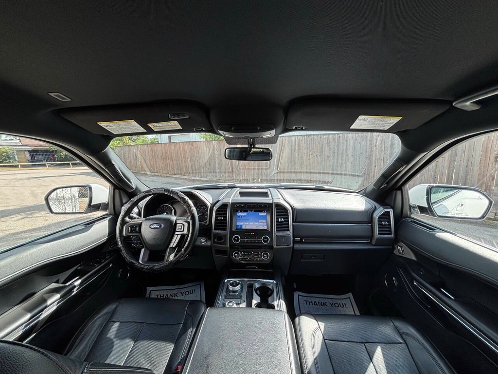Ford Expedition Vehicle Full-screen Gallery Image 20