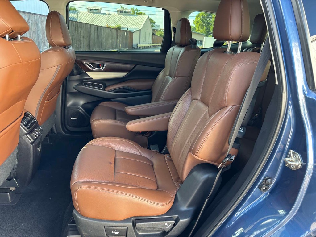 Subaru Ascent Vehicle Full-screen Gallery Image 14