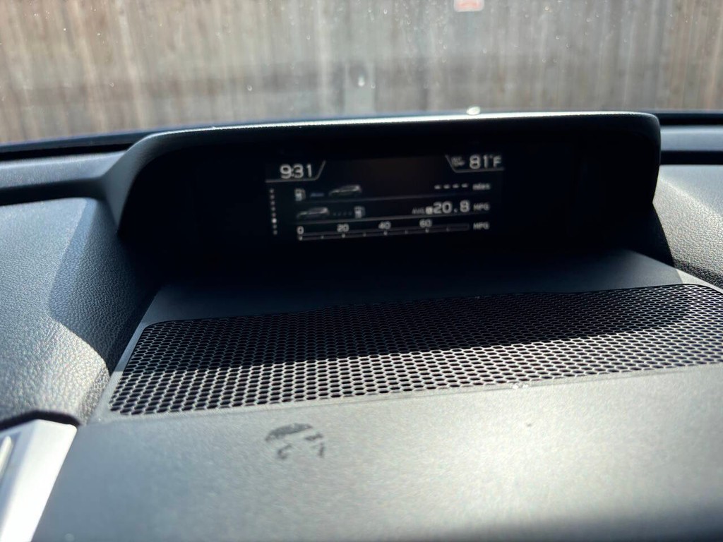 Subaru Ascent Vehicle Full-screen Gallery Image 23