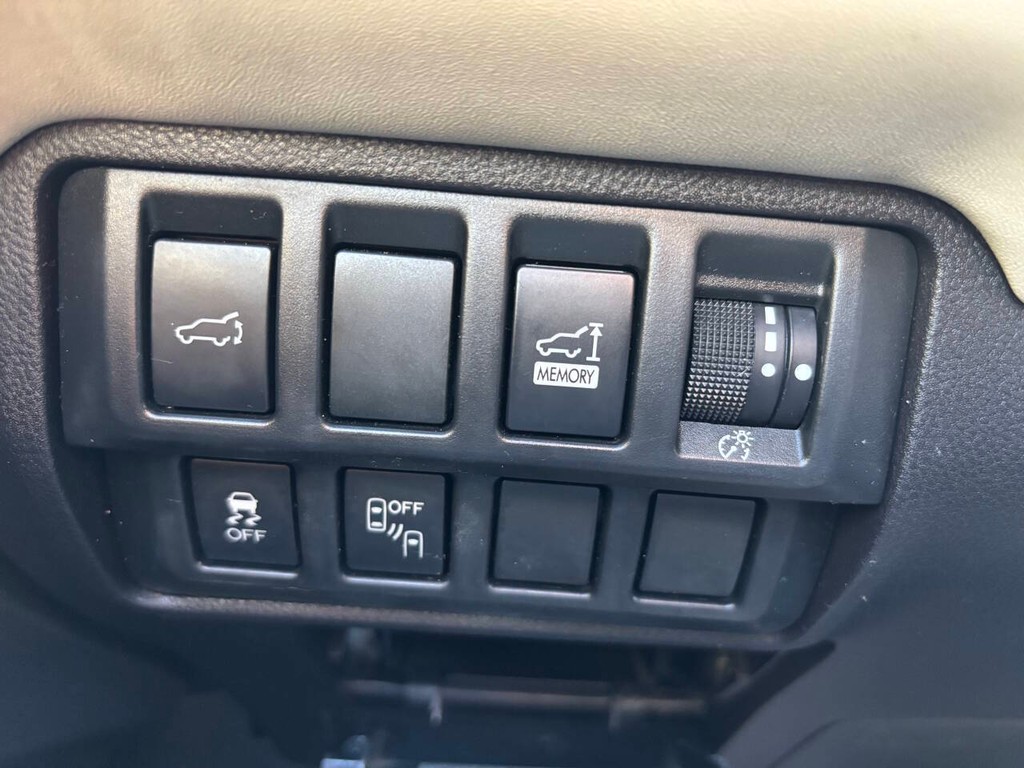 Subaru Ascent Vehicle Full-screen Gallery Image 29