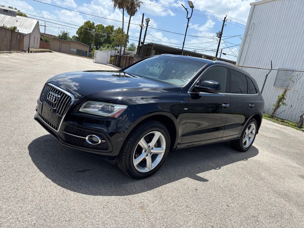Audi Q5 Vehicle Full-screen Gallery Image 04