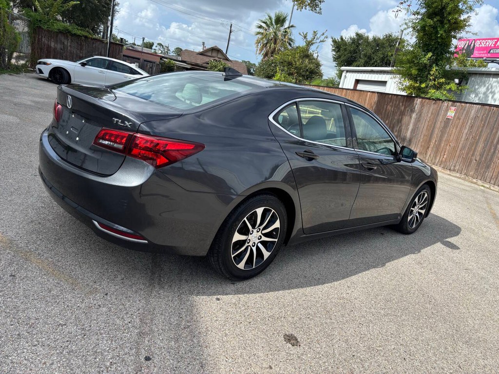 Acura TLX Vehicle Full-screen Gallery Image 07