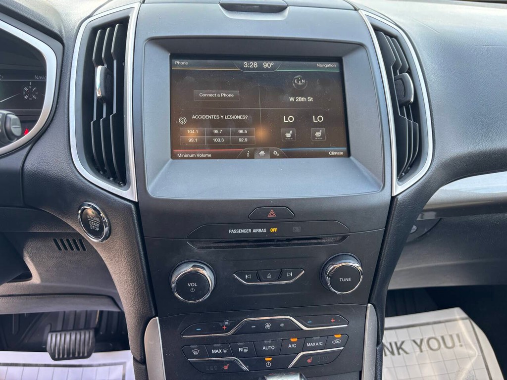 Ford Edge Vehicle Full-screen Gallery Image 20