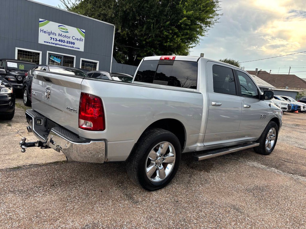 Ram 1500 Vehicle Full-screen Gallery Image 07