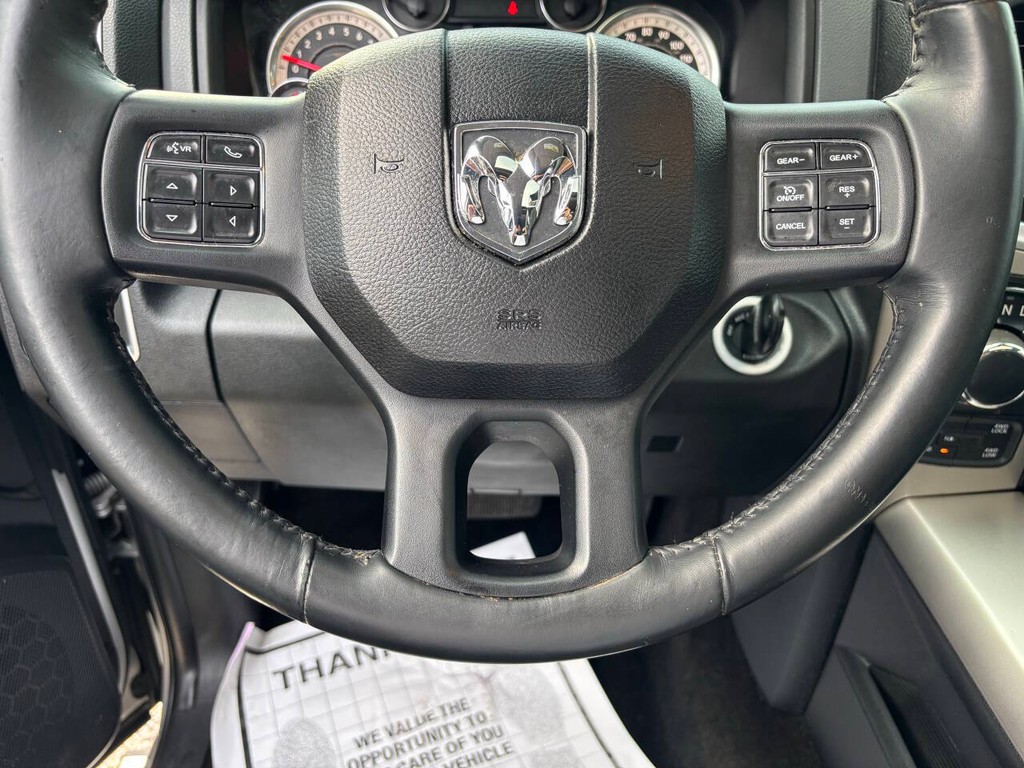 Ram 1500 Vehicle Full-screen Gallery Image 23