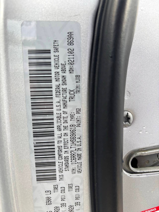 Ram 1500 Vehicle Full-screen Gallery Image 27