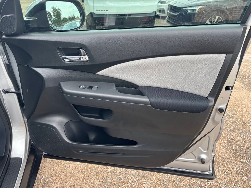 Honda CR-V Vehicle Full-screen Gallery Image 12