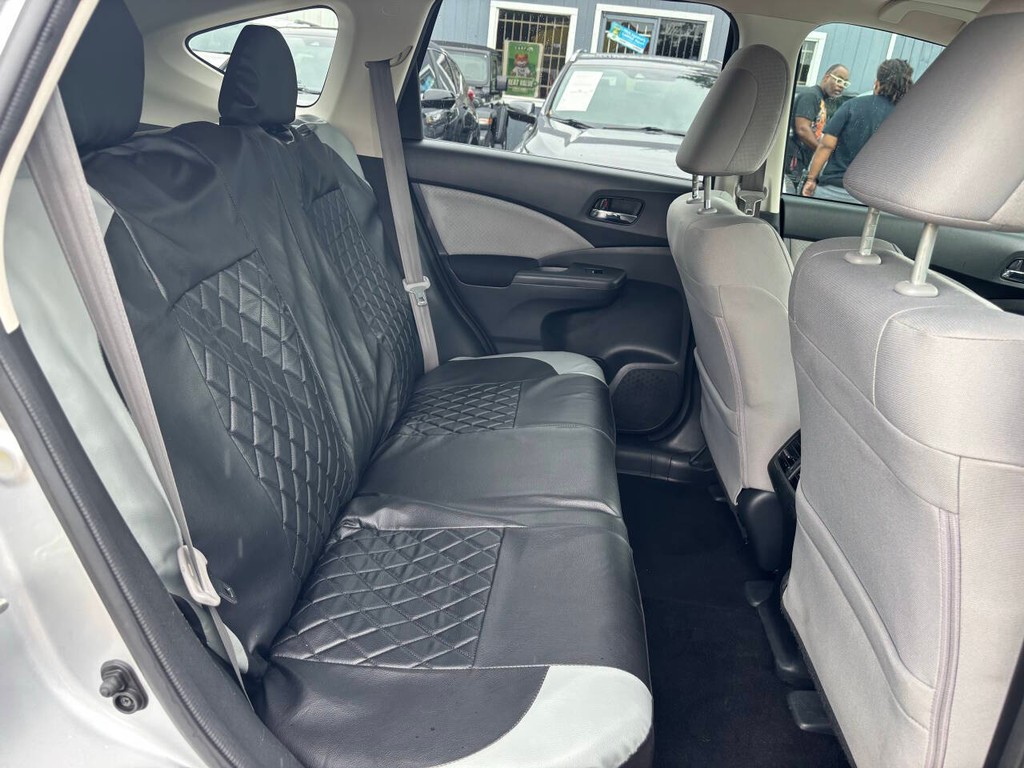 Honda CR-V Vehicle Full-screen Gallery Image 15