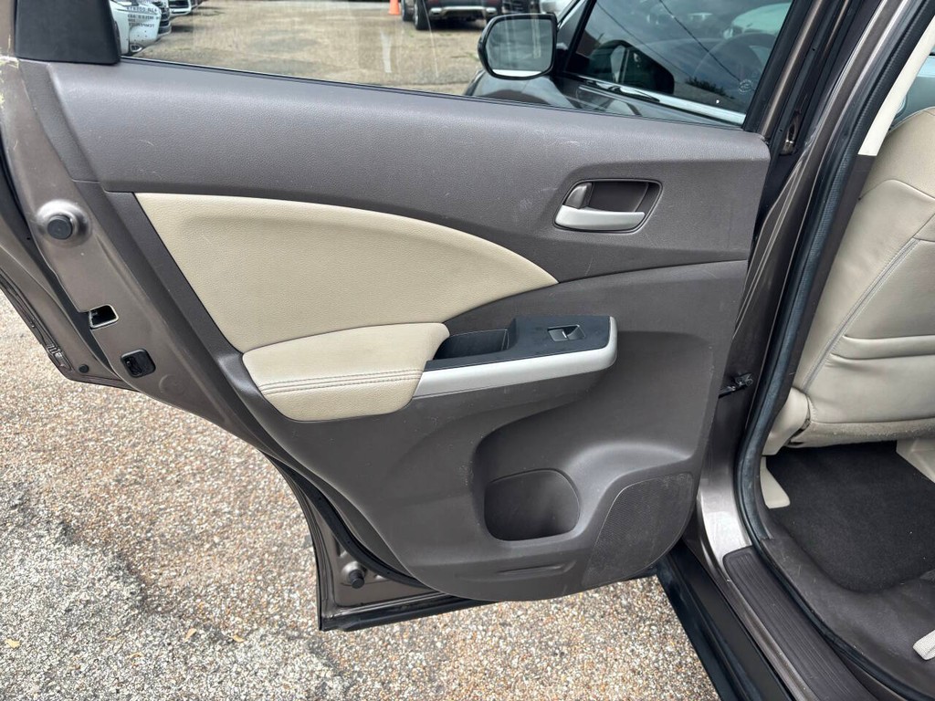 Honda CR-V Vehicle Full-screen Gallery Image 15