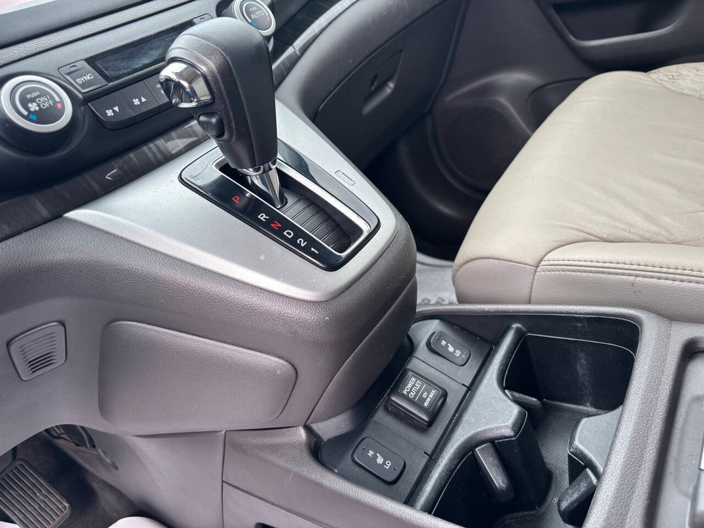 Honda CR-V Vehicle Full-screen Gallery Image 22