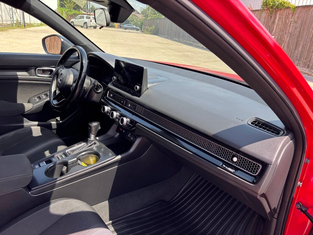 Honda Civic Vehicle Full-screen Gallery Image 11