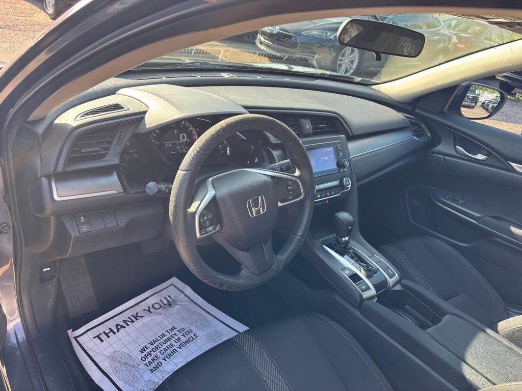 Honda Civic Vehicle Full-screen Gallery Image 07