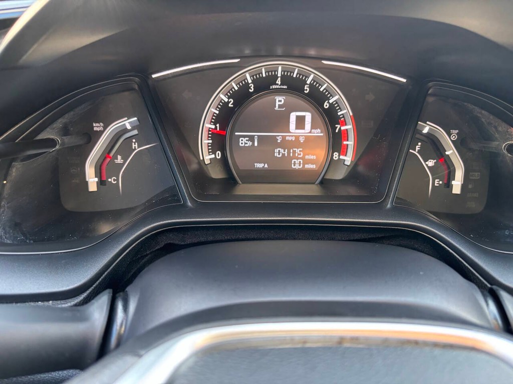 Honda Civic Vehicle Full-screen Gallery Image 25
