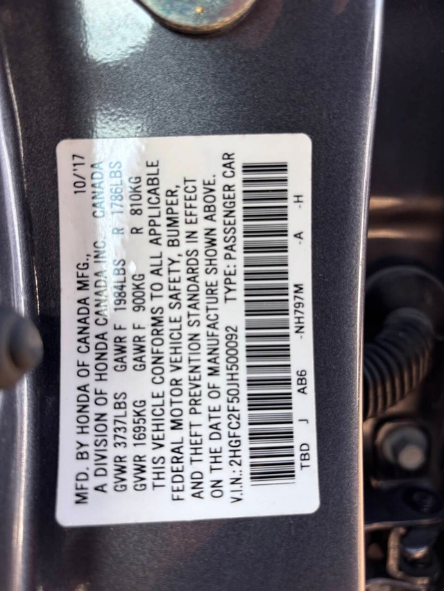 Honda Civic Vehicle Full-screen Gallery Image 27