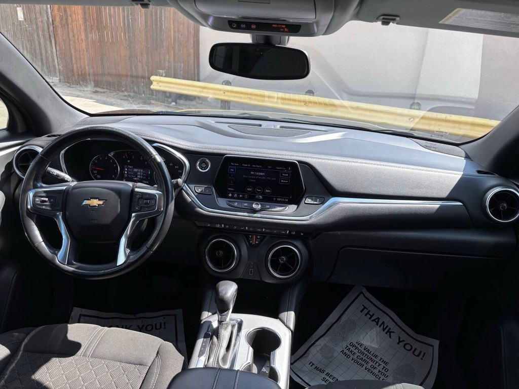 Chevrolet Blazer Vehicle Full-screen Gallery Image 19