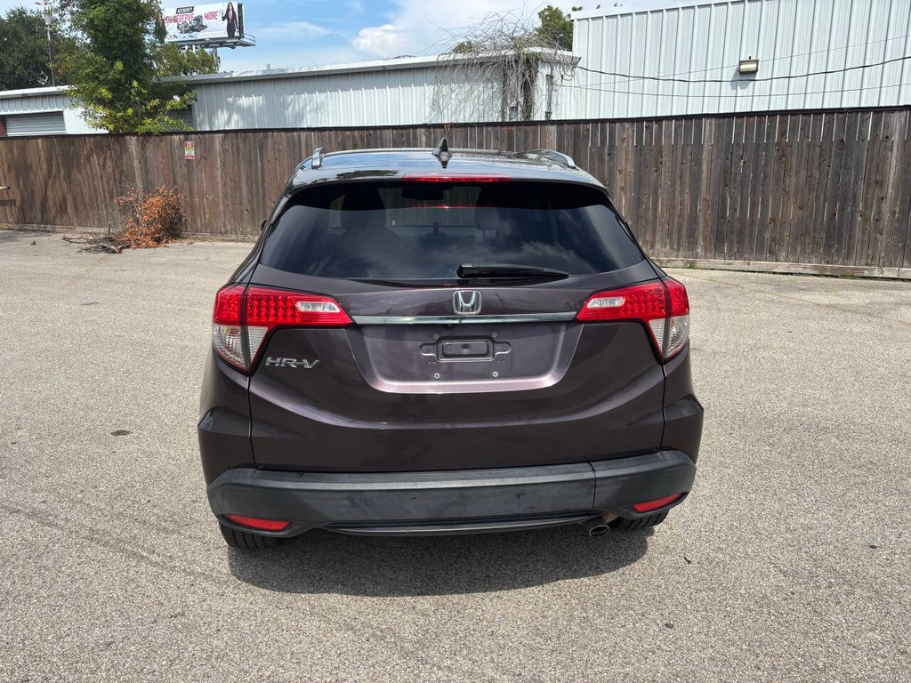 Honda HR-V Vehicle Full-screen Gallery Image 06