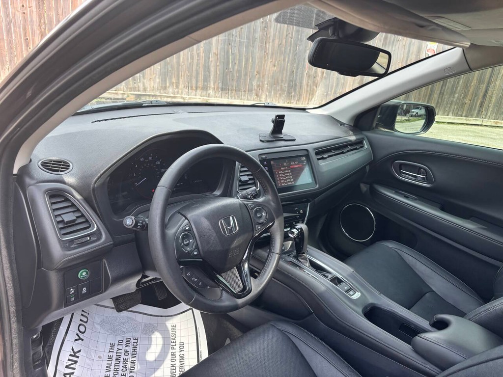 Honda HR-V Vehicle Full-screen Gallery Image 08