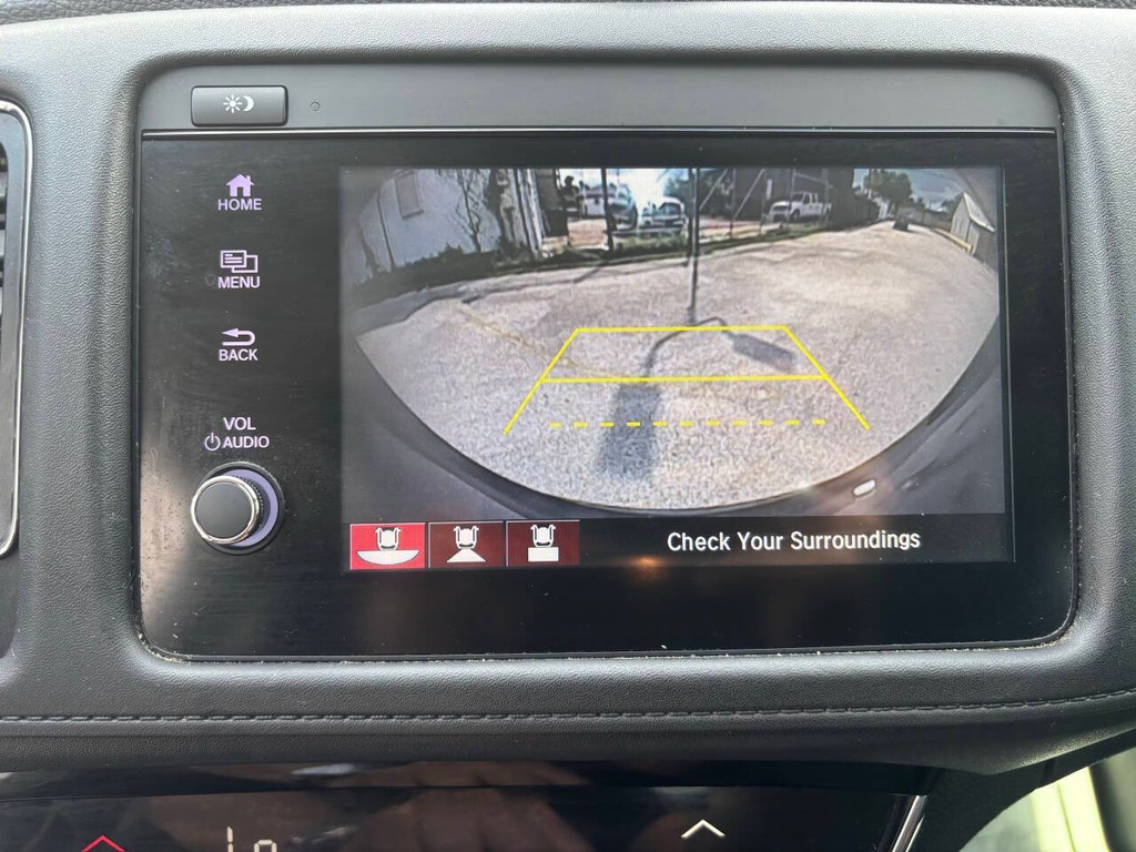 Honda HR-V Vehicle Full-screen Gallery Image 21