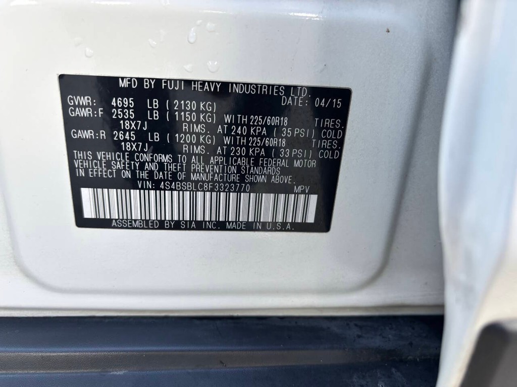 Subaru Outback Vehicle Full-screen Gallery Image 31