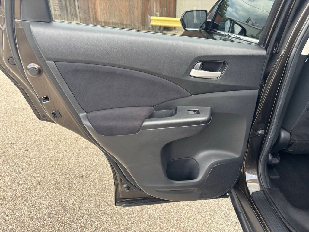 Honda CR-V Vehicle Full-screen Gallery Image 14
