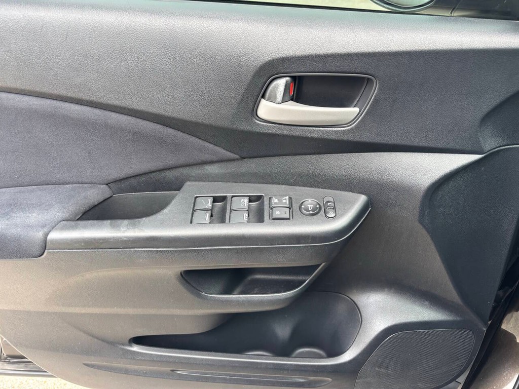 Honda CR-V Vehicle Full-screen Gallery Image 24