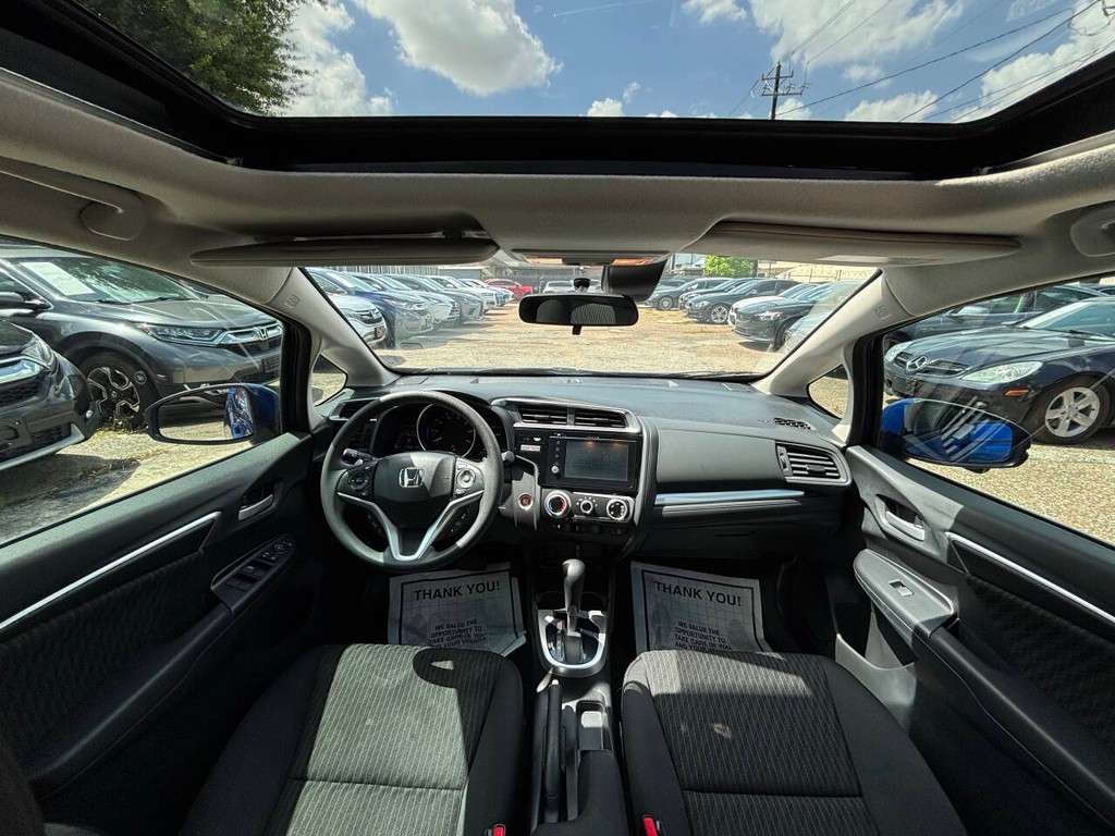 Honda Fit Vehicle Full-screen Gallery Image 16
