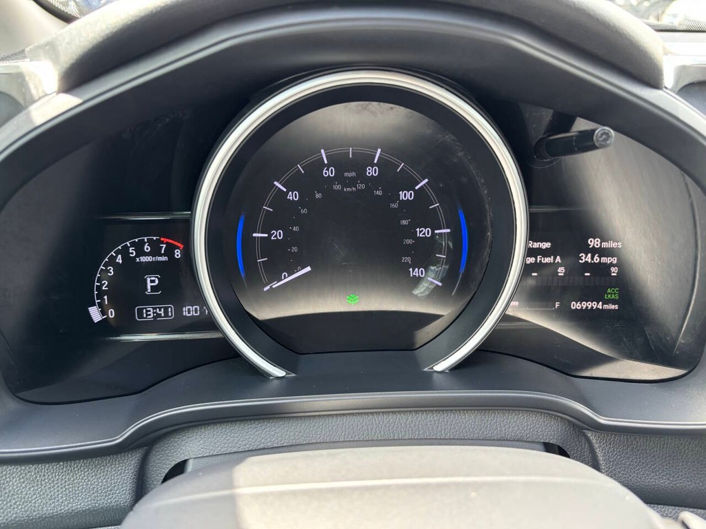 Honda Fit Vehicle Full-screen Gallery Image 24