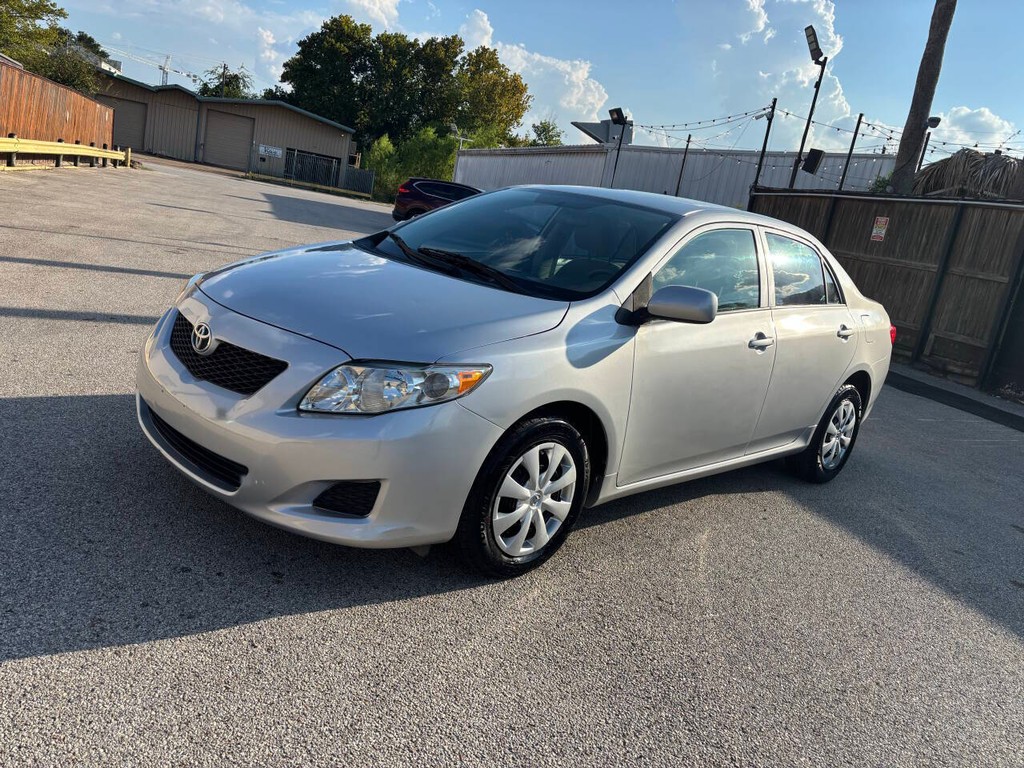 Toyota Corolla Vehicle Full-screen Gallery Image 04