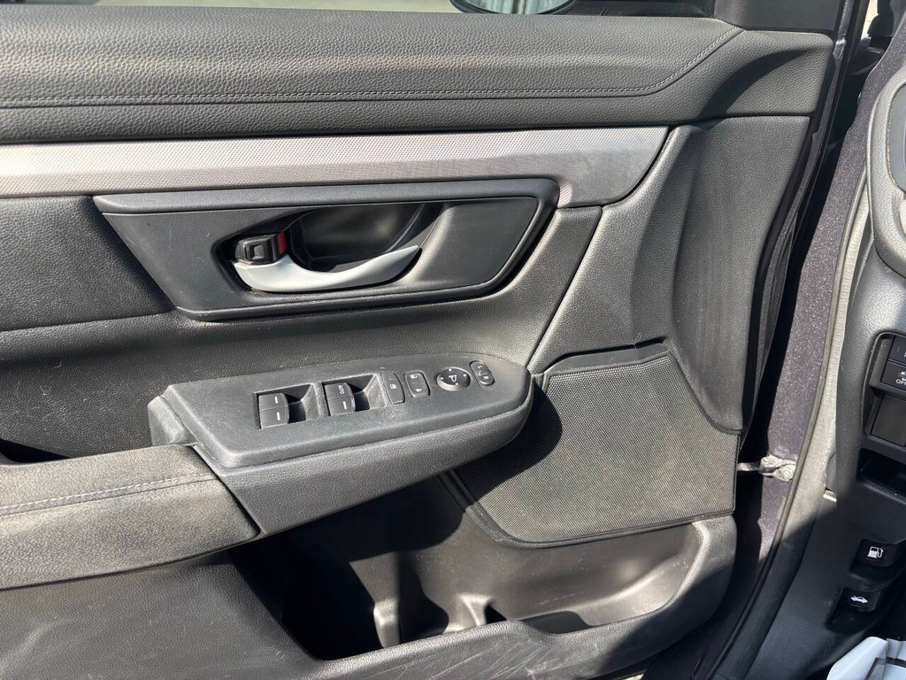 Honda CR-V Vehicle Full-screen Gallery Image 29