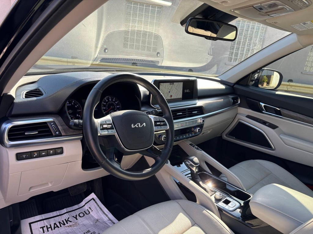 Kia Telluride Vehicle Full-screen Gallery Image 08