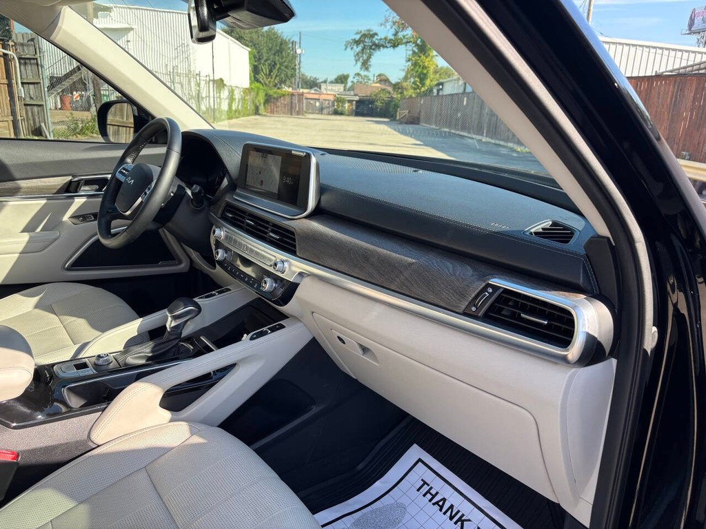 Kia Telluride Vehicle Full-screen Gallery Image 11