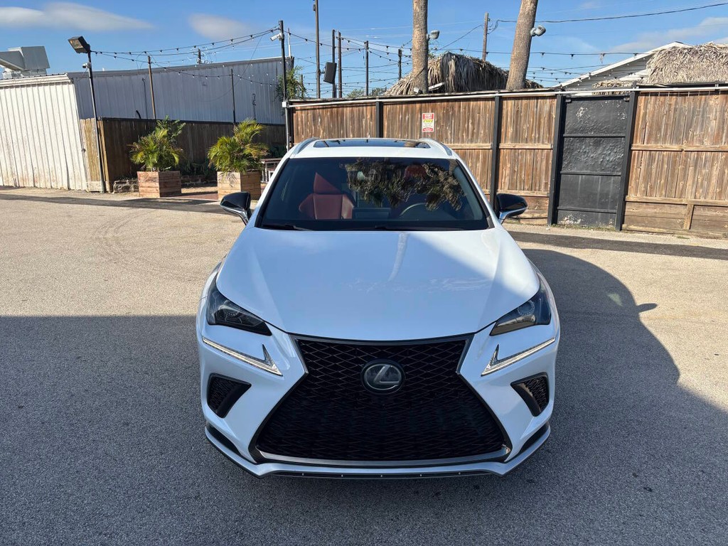Lexus NX Vehicle Full-screen Gallery Image 03
