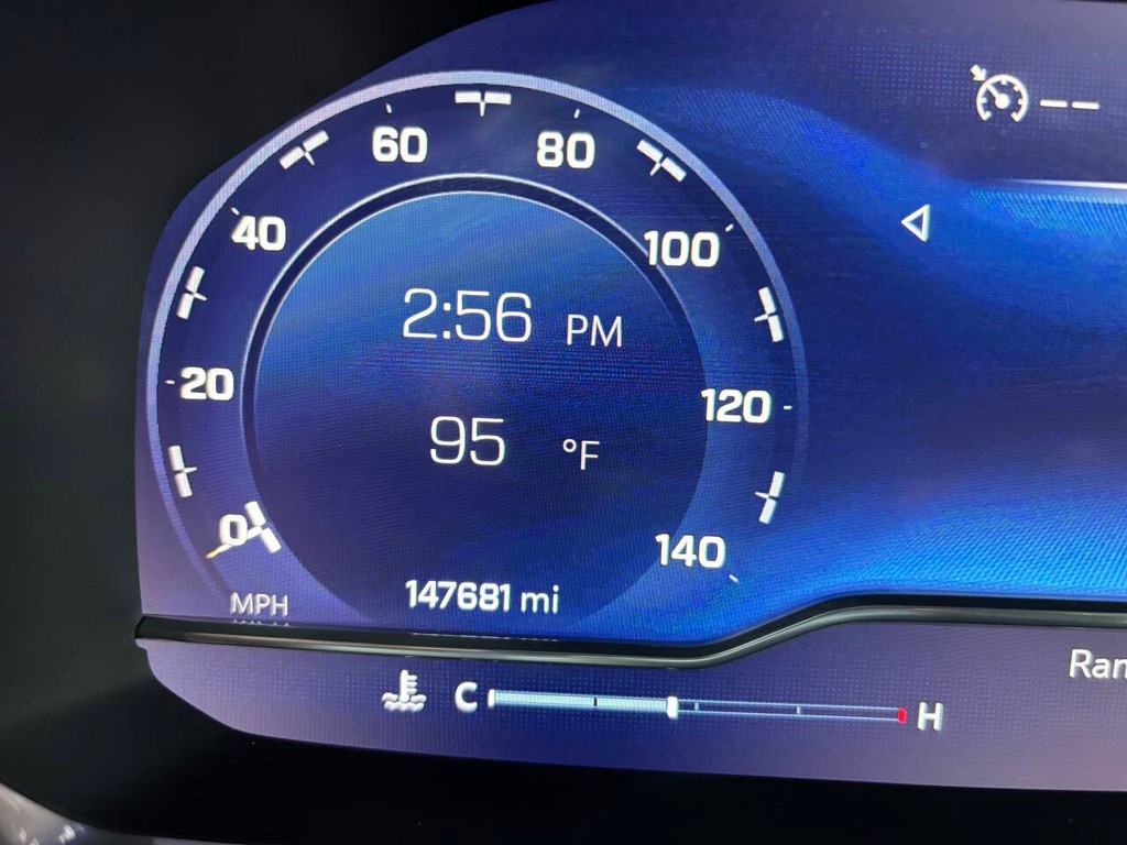 Chevrolet Tahoe Vehicle Full-screen Gallery Image 33