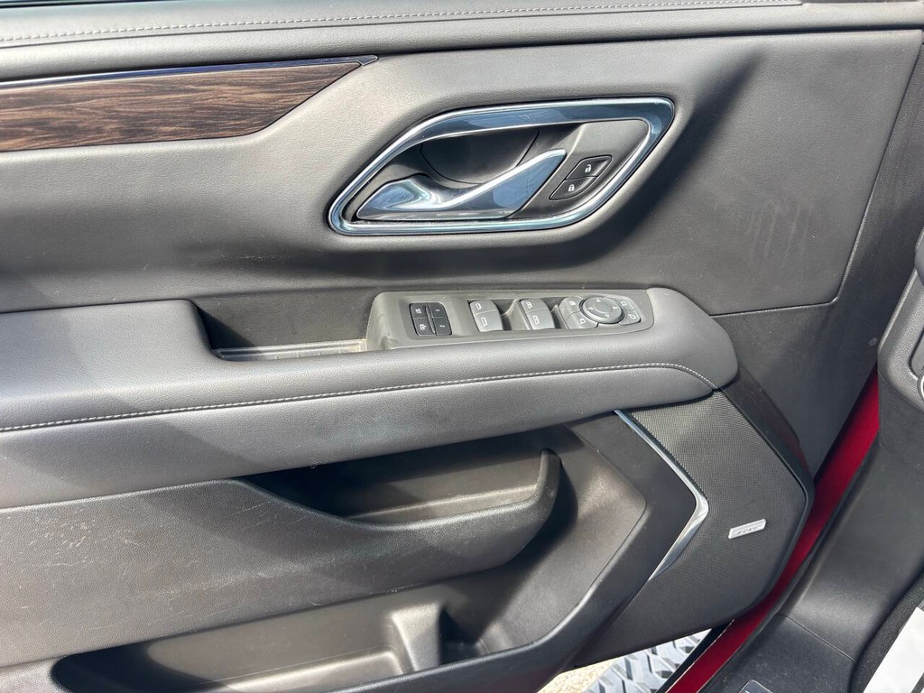 Chevrolet Tahoe Vehicle Full-screen Gallery Image 35