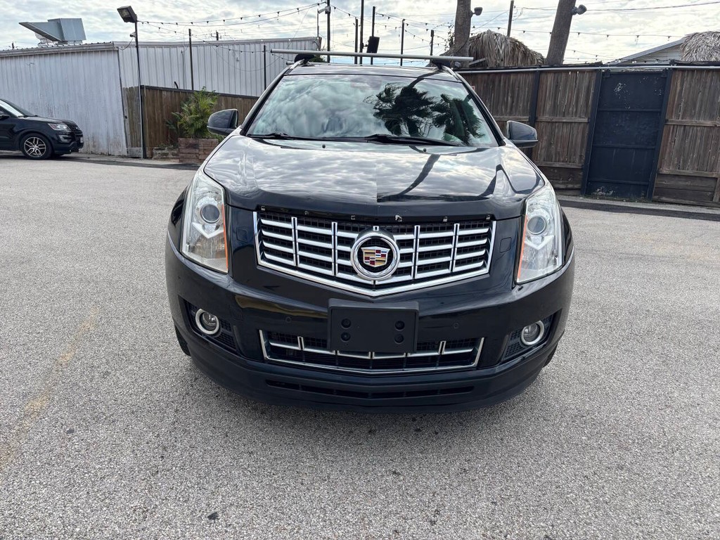 Cadillac SRX Vehicle Full-screen Gallery Image 02