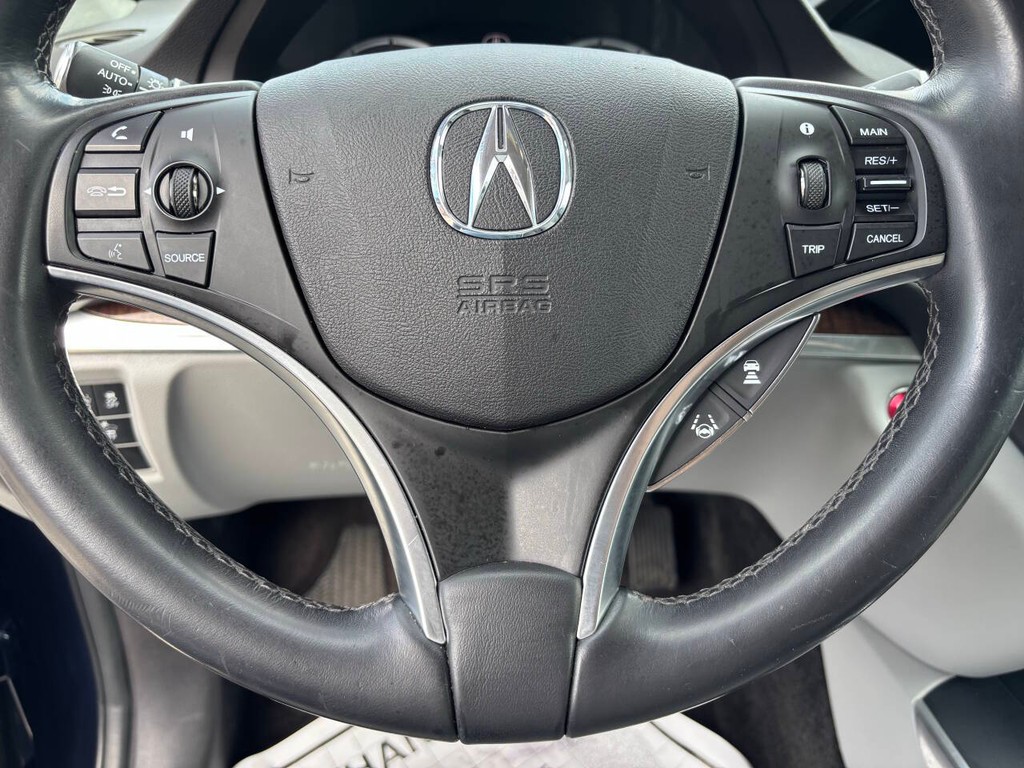 Acura MDX Vehicle Full-screen Gallery Image 27