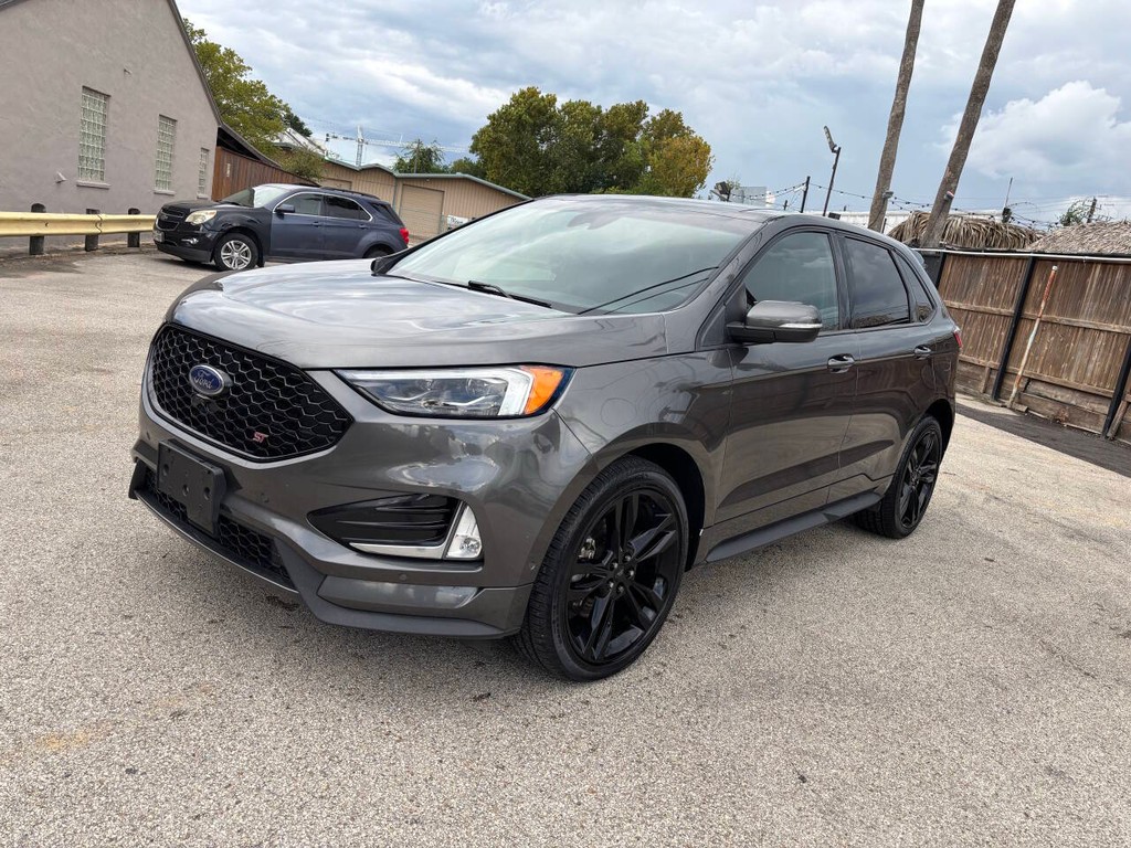 Ford Edge Vehicle Full-screen Gallery Image 04