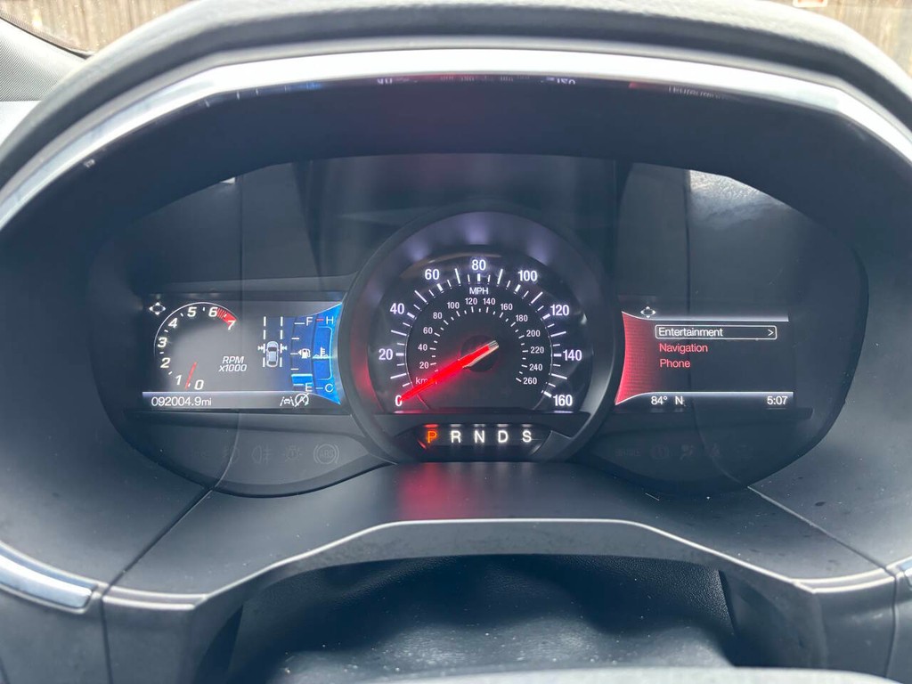 Ford Edge Vehicle Full-screen Gallery Image 29