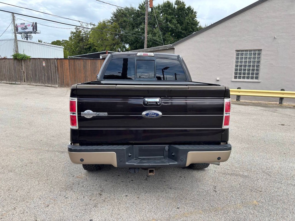 Ford F-150 Vehicle Full-screen Gallery Image 06